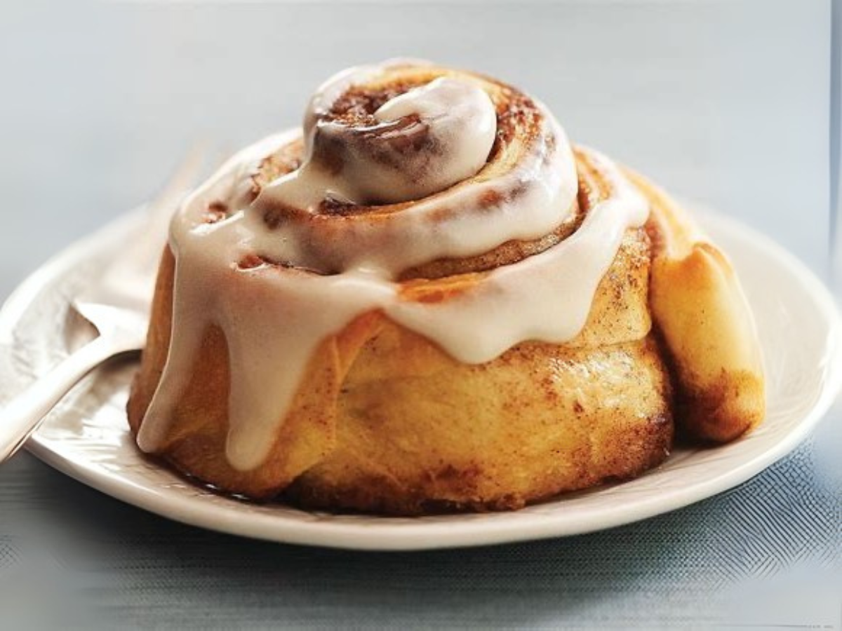 Cardamom-Infused Cinnamon Rolls with Yudane Method